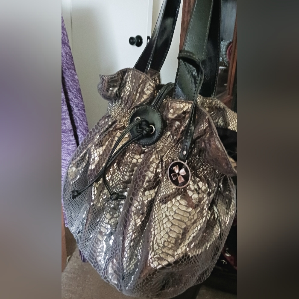 Naturalizer Bucket Bag